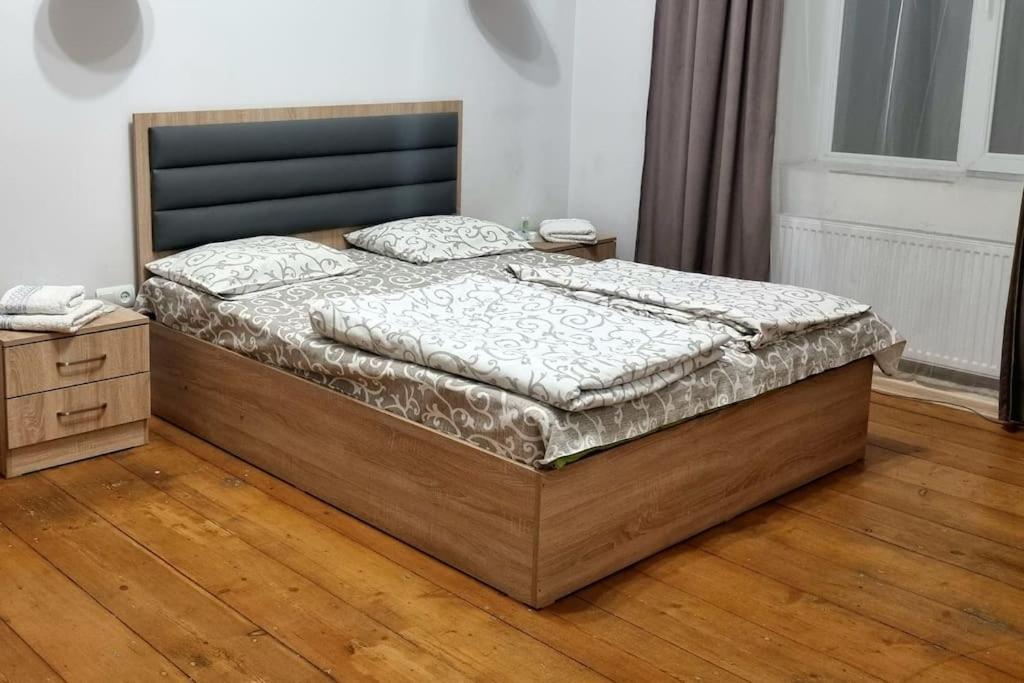 Apartamento Flat In Gyumri Exterior foto